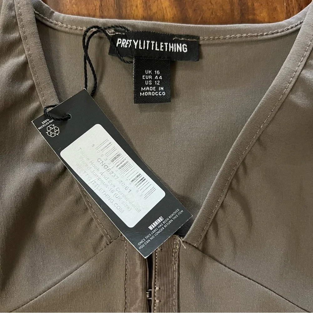 NWT PrettyLittleThing Taupe Hook and Eye Corset Detail Flared Jumpsuit size 12